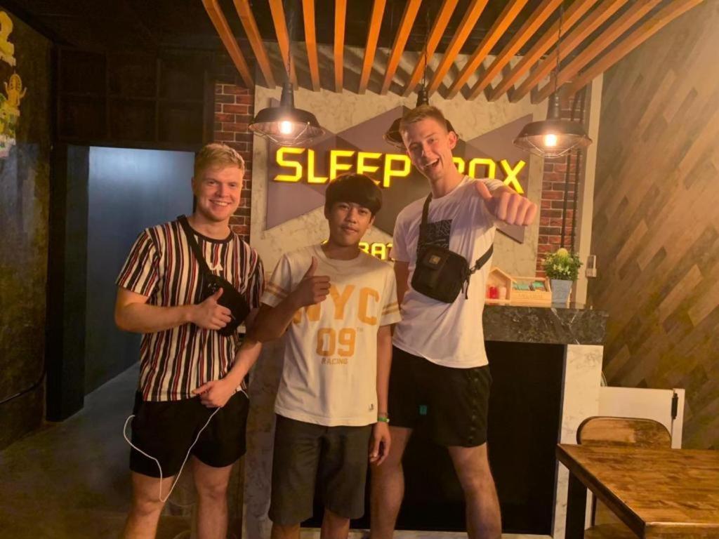Sleepbox Hostel Suratthani Surat Thani Exterior photo